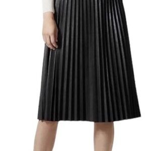 Monteau Black Pleated Faux Leather Skater Skirt